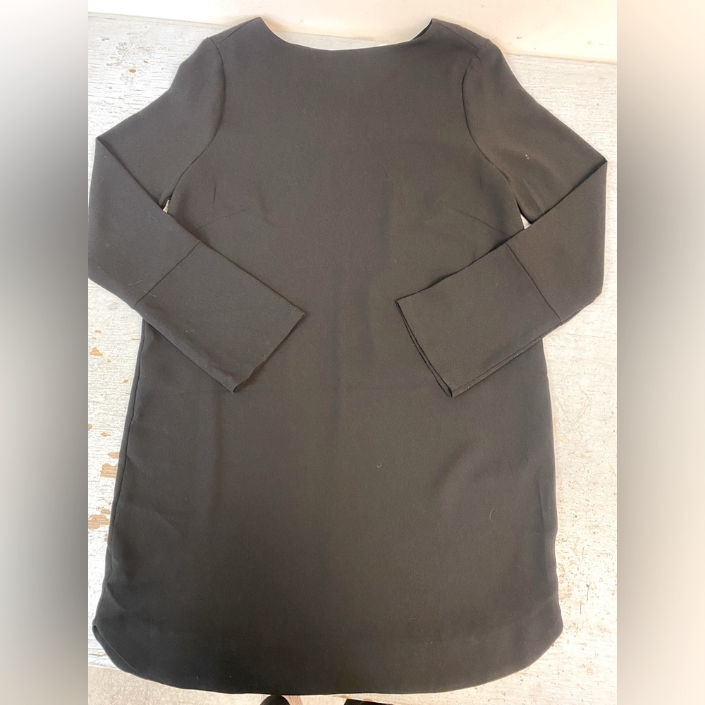 H&M women's sleek black dress, 10